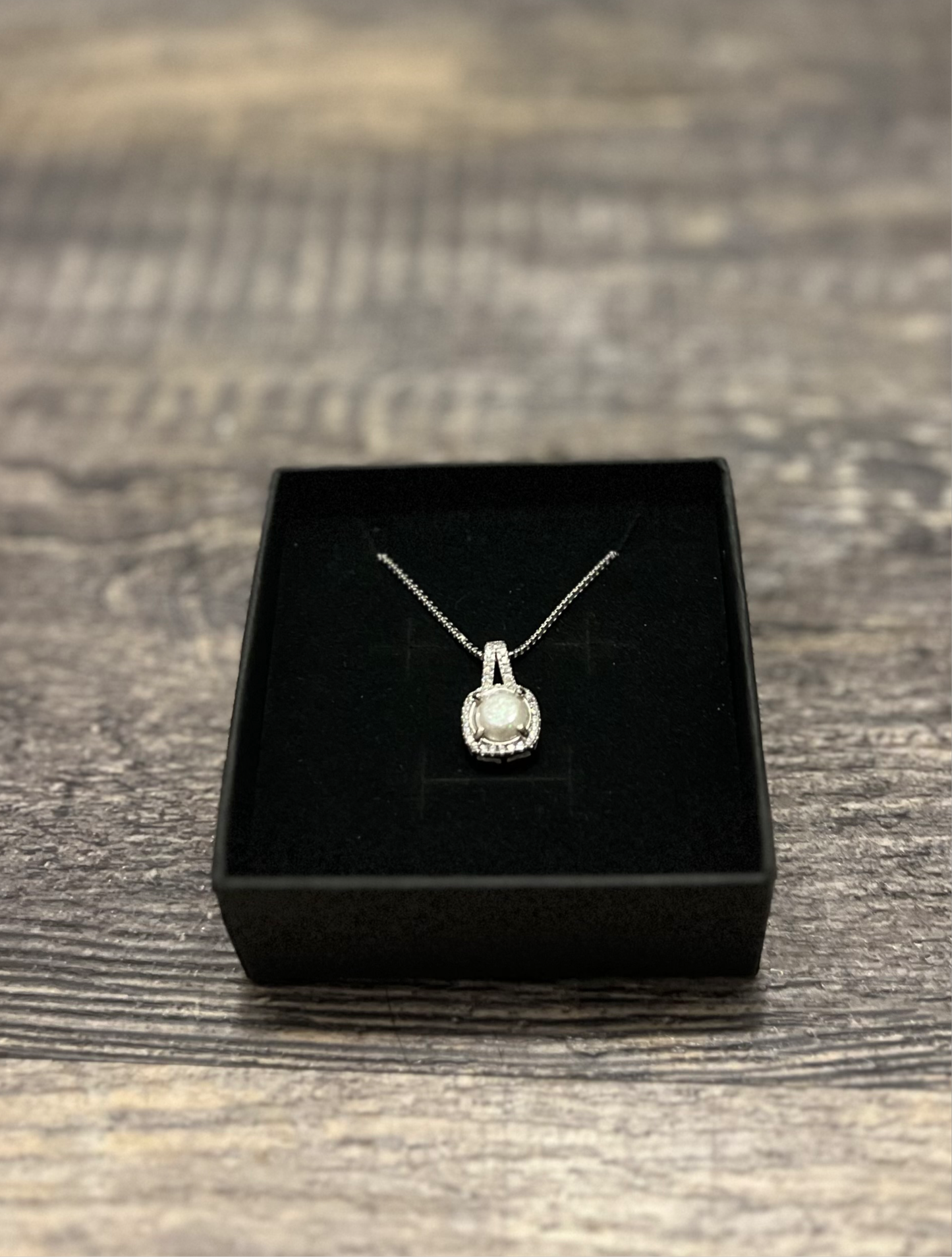 9mm Round Pendant Necklace