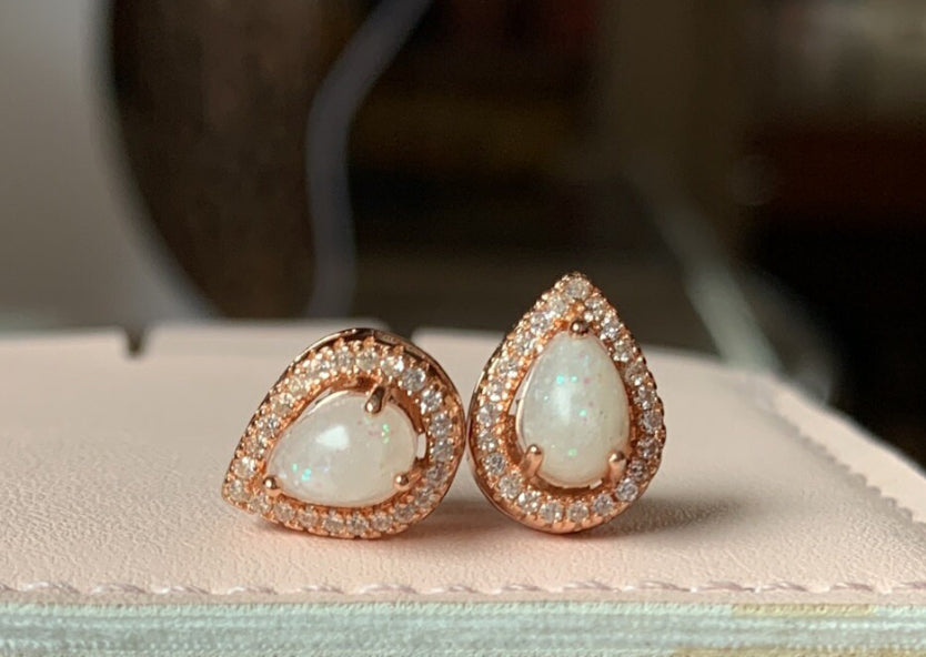 Pear Earring