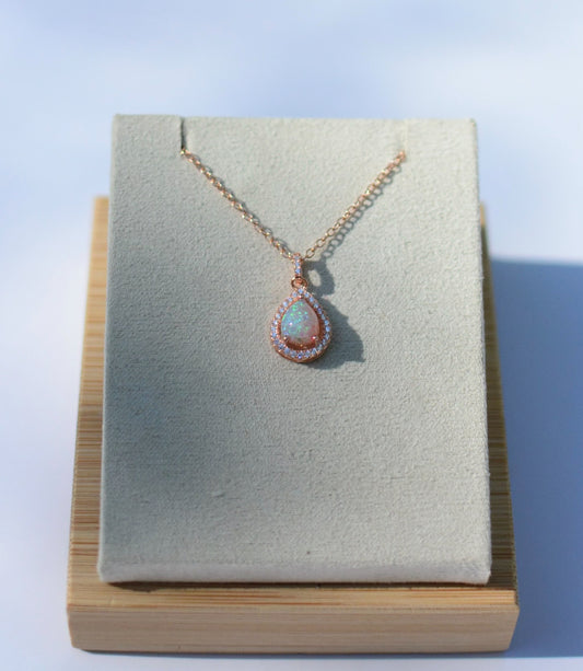 6x8 Halo Pear Pendant