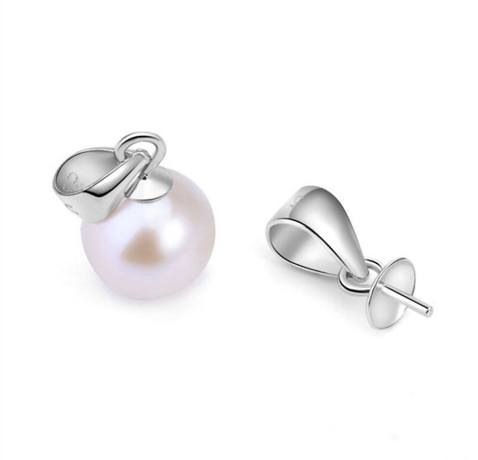 Milk & Memory Pearl Pendant